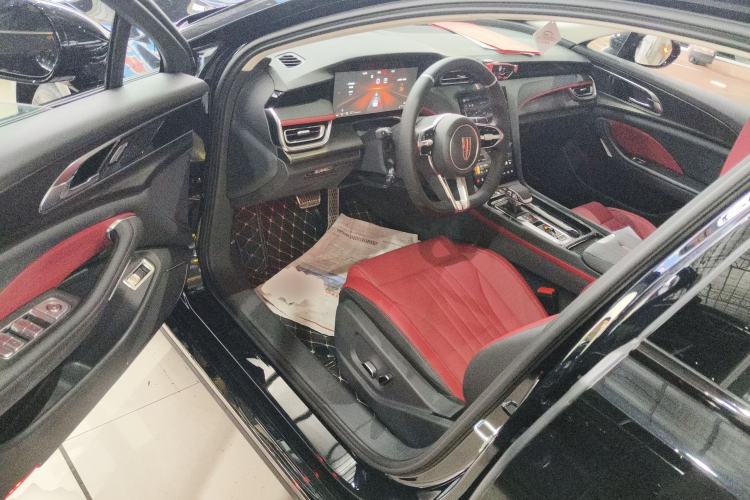 Used Hongqi H6 2025 2.0T ZhiMei Edition
