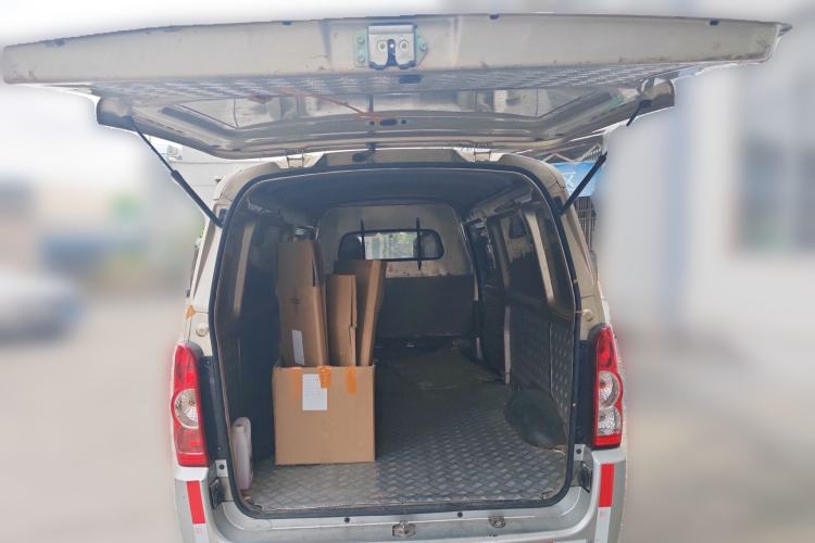 Used Wuling Rongguang 2019 1.5L Extended-Body Van Base Model with 2 Seats Trunk