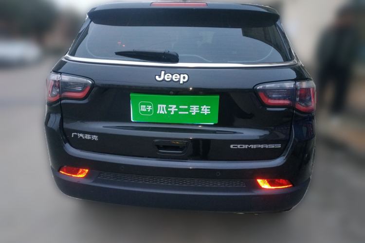 Used Jeep Compass 2019 220T Automatic Family Edition
