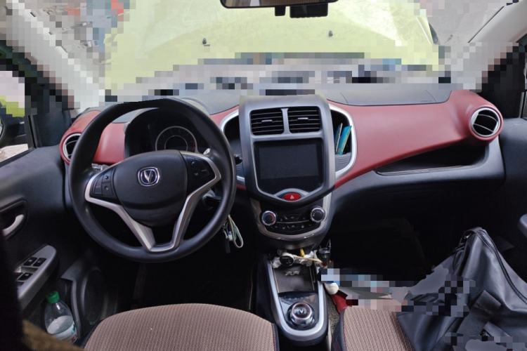 Used CHANGAN Benni 2015 1.4L IMT Prestige Model China V Standard Center Console