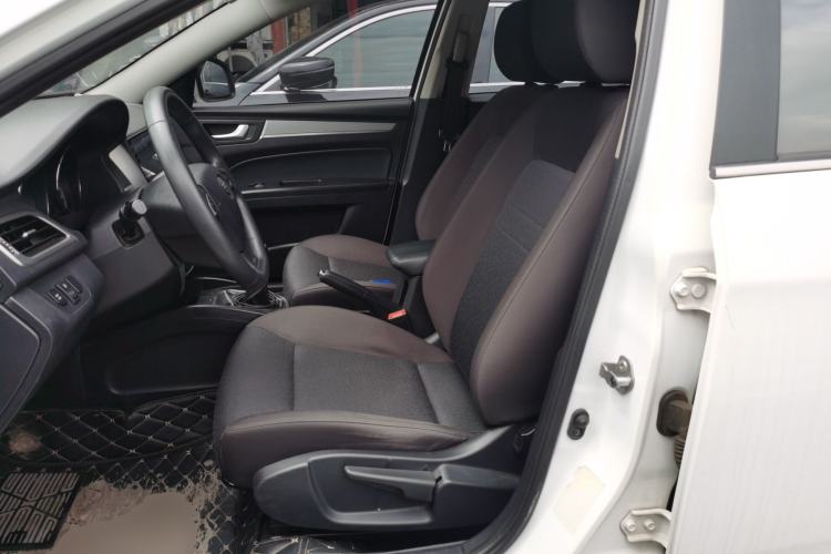 Used Bestune B30 2016 1.6L manual luxury version Left Front Seat