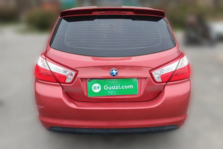 Used Venucia R50 2015 1.6L Manual Fashion Edition