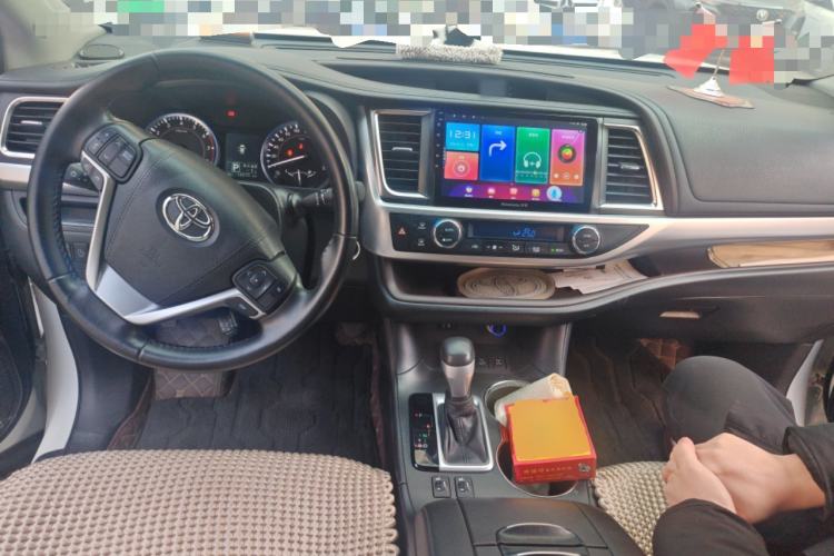 Used Toyota Highlander 2017 2.0T Four-Wheel Drive Luxury Edition 7 Seats