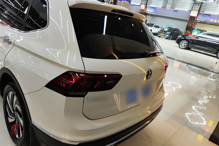 Used Volkswagen Tiguan L 2023 330TSI Automatic Two-Wheel Drive Smart Edition Rear