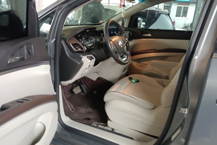 Used Buick GL8 2022 Land Business Class 652T Luxury Model