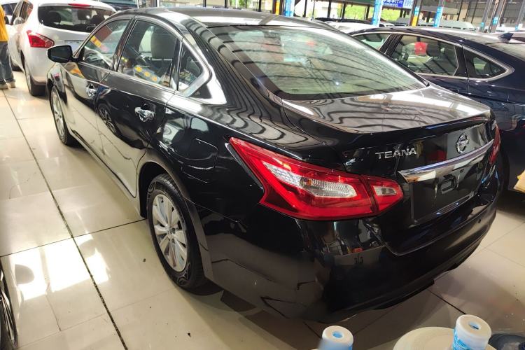 Used Nissan Teana 2018 2.0L XL Smart Upgrade Edition Rear Left 45 Deg