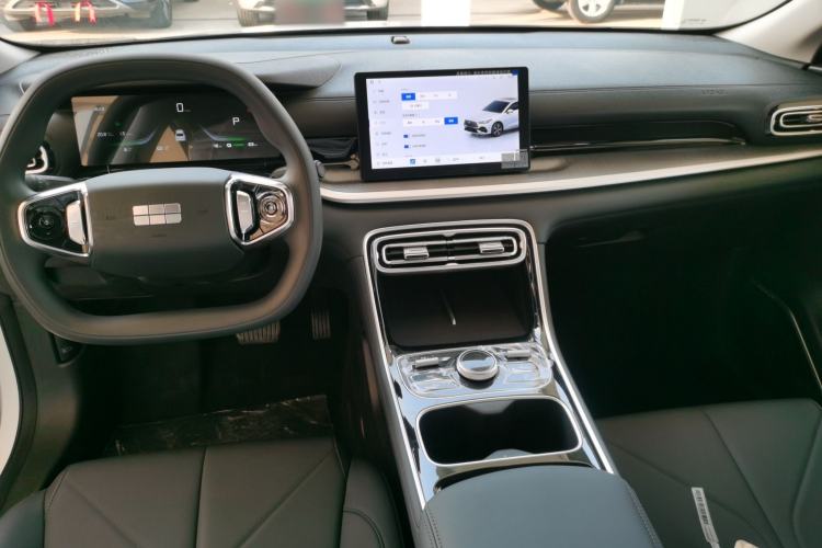 Used Geely Galaxy Stellar 6 2026 Model 125km Free-Style Edition