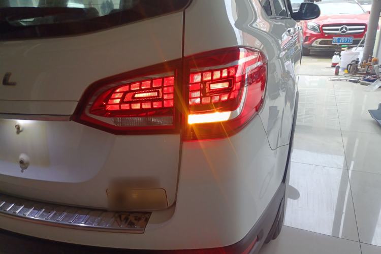 Used Haval H6 2015 Sport Edition 1.5T Automatic Two-Wheel Drive Luxury Model