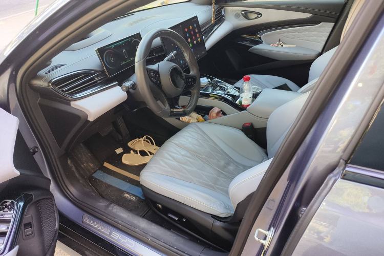 Used BYD Seal 2022 700 km Long-Range Rear-Wheel-Drive Version
