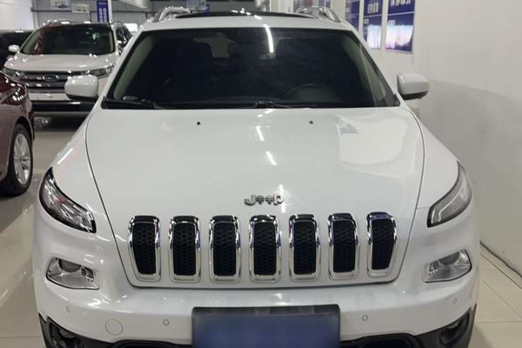 Used Jeep Cherokee 2016 2.4L Leading Edition