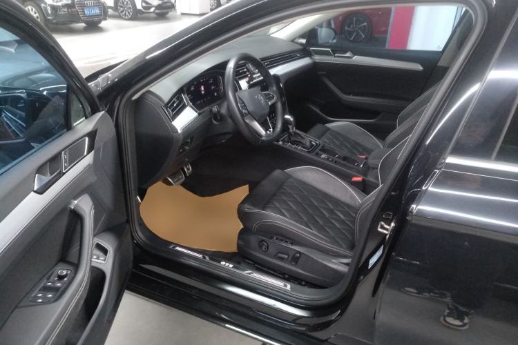 Used Volkswagen Magotan GTE Plug-in Hybrid 2022 GTE Prestige Model