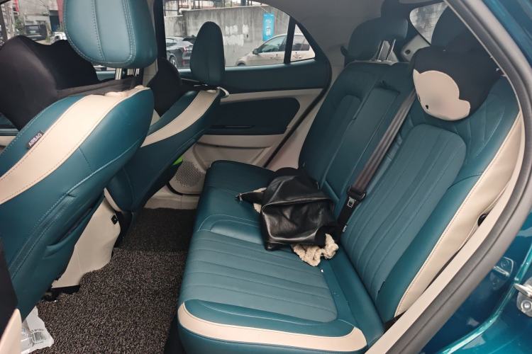 Used ORA Good Cat 2021 400km Standard Range Venus Edition Lithium-Ion Battery Left Rear Seat