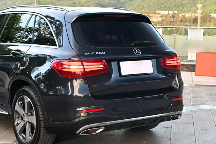 Used Mercedes-Benz GLC 2017 GLC 260 4MATIC Luxury Model