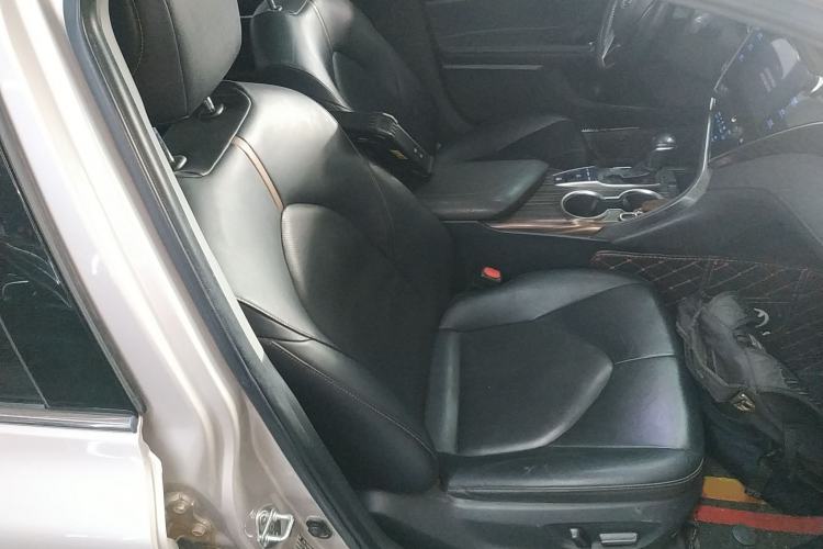 Used Toyota Camry 2019 Revised Version 2.5G Luxury Edition Right Front Seat