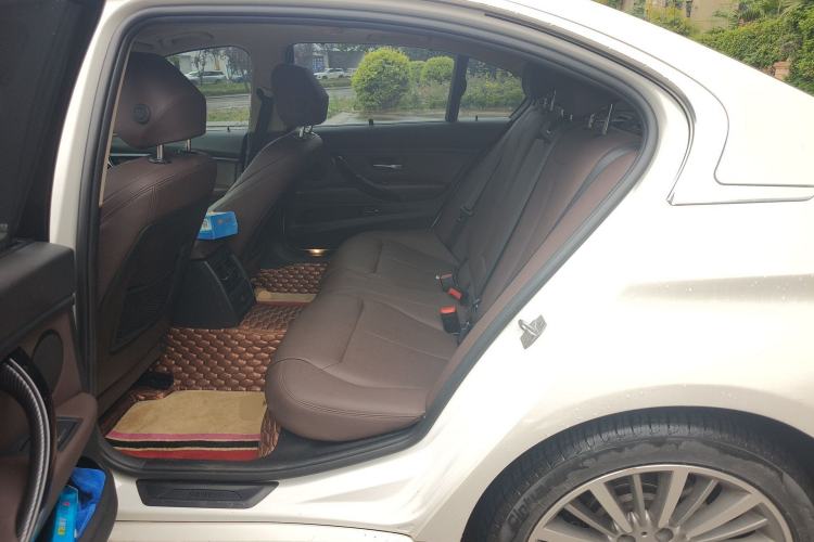 Used BMW 3 Series 2019 320Li Fashion Model Left Rear Seat