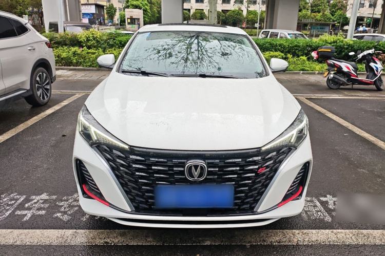 Used CHANGAN Eado 2023 Changan Edition PLUS Blue Whale NE 1.4T GDI DCT Prestige Version
