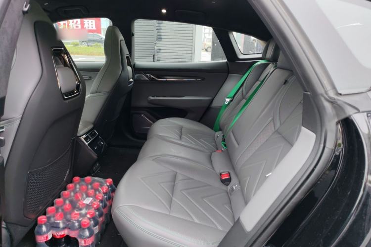 Used Zeekr 001 2023 WE Edition 100 kWh
