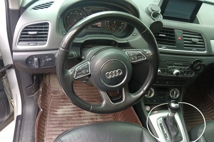 Used Audi Q3 2015 35 TFSI Comfort Model