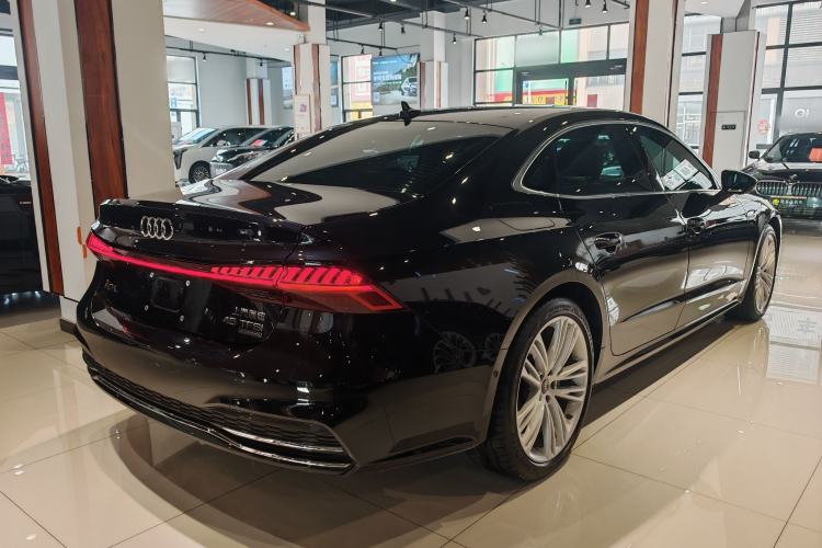 Used Audi A7L 2024 45 TFSI quattro Luxury Edition
