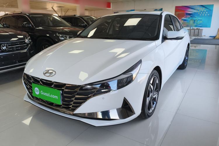 Used Hyundai Elantra 2022 1.5L CVT LUX Prestige Edition