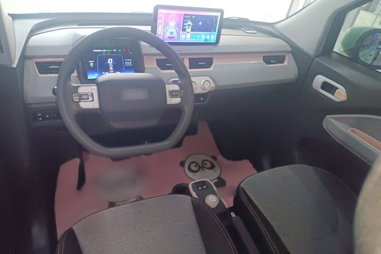 Used Chery QQ Ice Cream 2022 170km Sundae Phosphate Lithium-Ion