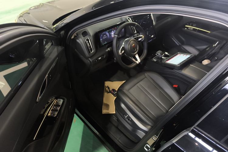 Used Hongqi HS3 PHEV 2024 PHEV 115km Jingwei Edition Driver Seat