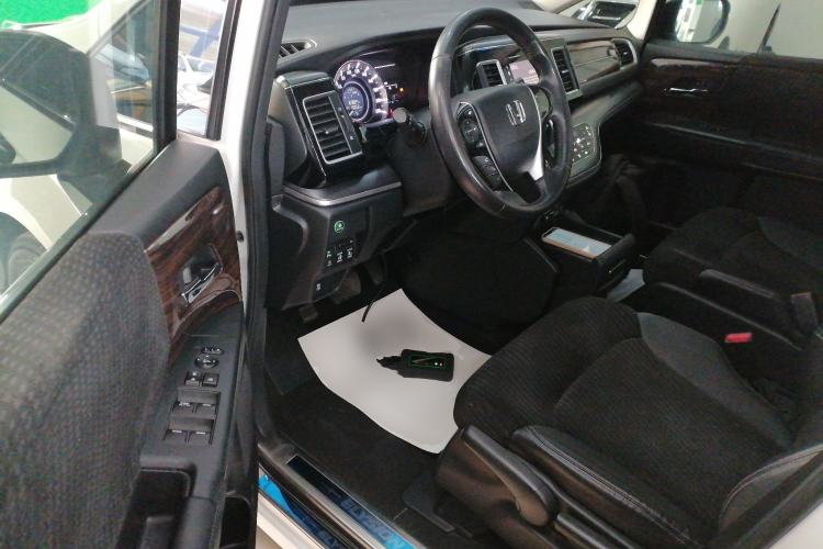 Used Honda Elysion 2016 2.4L Classic Edition