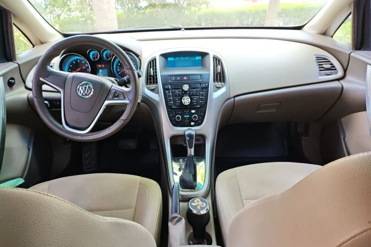 Used Buick GT 2010 GT 1.6L Automatic Fashion Edition
