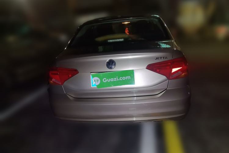 Used Volkswagen Jetta 2017 1.4L Manual Fashion Edition
