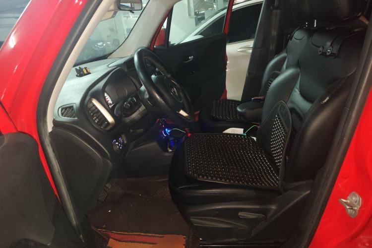 Used Jeep Renegade 2017 180T Automatic Jingneng Edition Left Front Seat