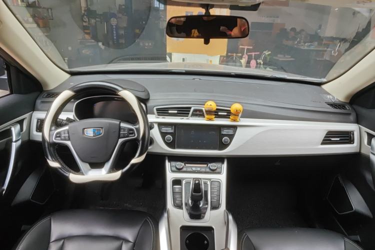 Used Geely Auto Emgrand X7 Sport 2020 1.8TD DCT Two-Wheel Drive Smart Connect 4G-Enabled Version
