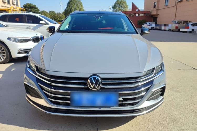 Used Volkswagen FAW-Volkswagen CC 2023 Hunting Vehicle 380TSI Hunter's Heart Edition