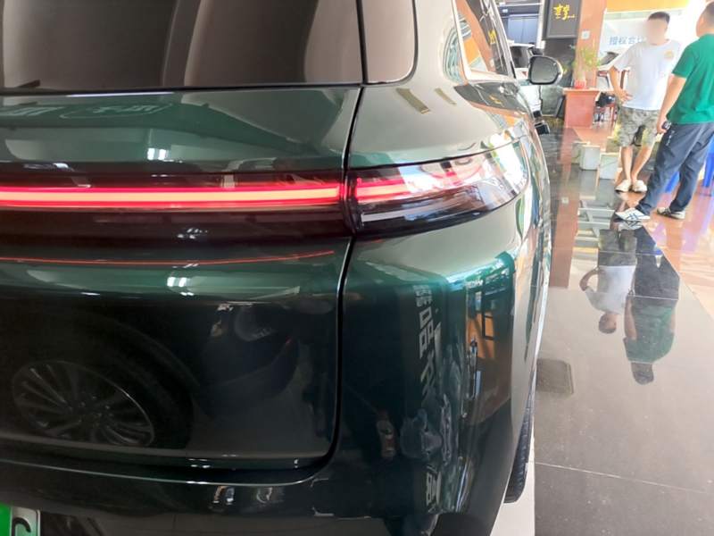 Used Li Auto L8 2023 Air model — 7