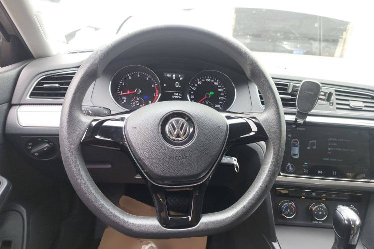 Used Volkswagen Lamando 2017 230TSI DSG Fashion Edition