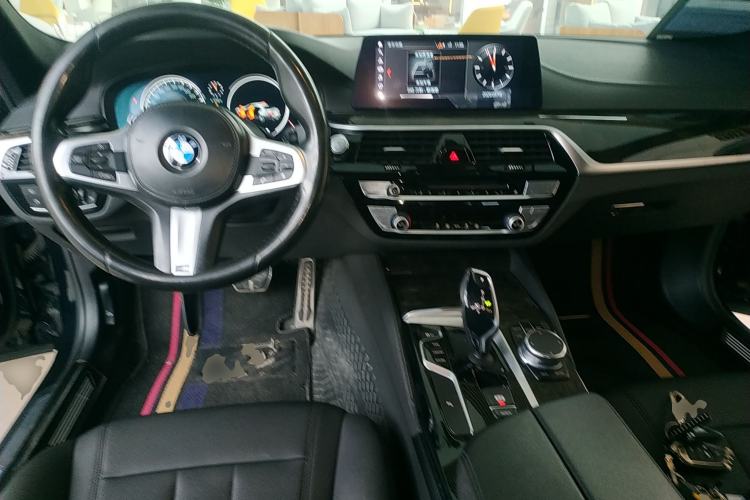 Used BMW 5 Series 2018 525Li M Sport Package