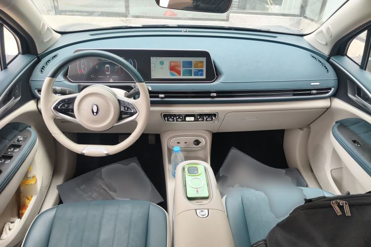 Used ORA Good Cat 2023 401 km Standard Range Luxury Version Lithium Iron Phosphate