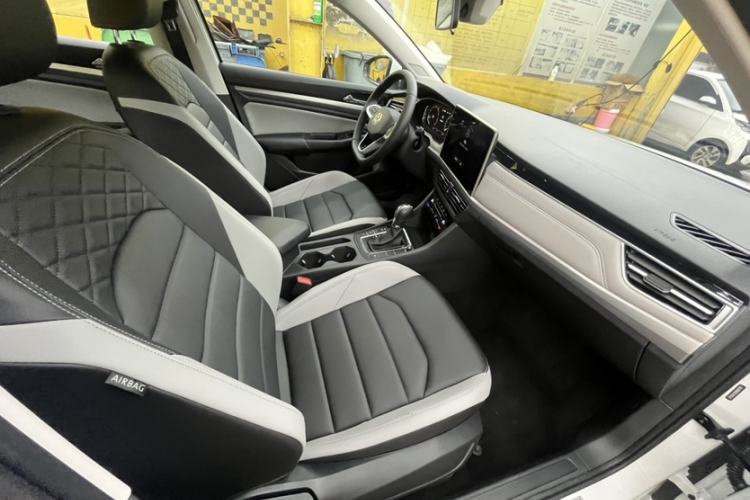 Used Volkswagen Bora 2025 300TSI DSG Prestige Edition
