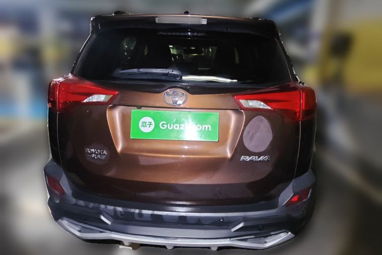 Used Toyota RAV4 2015 2.0L CVT Two-Wheel Drive Fashion Edition