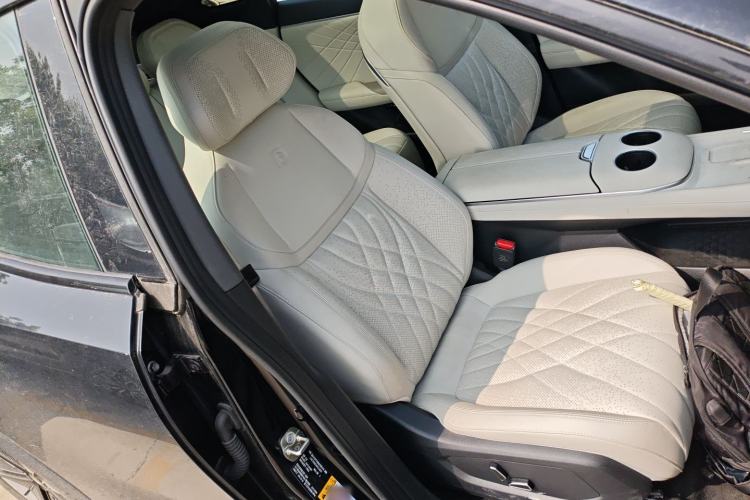 Used Deepal S07 2023 S7i 620Max All-Electric Version Right Front Seat