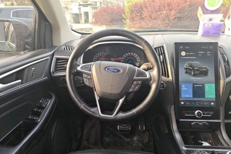 Used Ford Edge 2020 EcoBoost 245 Two-Wheel Drive Titanium 7-Seater
