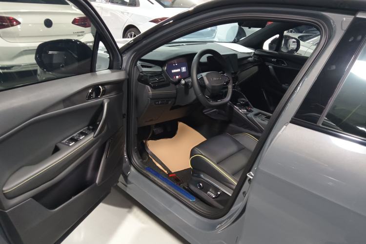 Used Lynk & Co 06 2023 Remix 1.5T Dynamic Halo