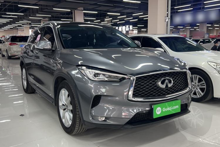 Used Infiniti QX50 2018 2.0T Two-Wheel Drive Fashion Edition Rear Right 45 Deg