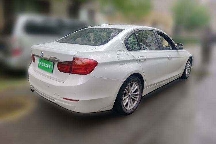 Used BMW 3 Series 2015 320Li Luxury Edition Fashion Model Rear Right 45 Deg
