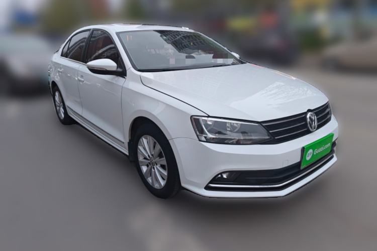 Used Volkswagen Sagitar 2015 230TSI Automatic Comfort Version