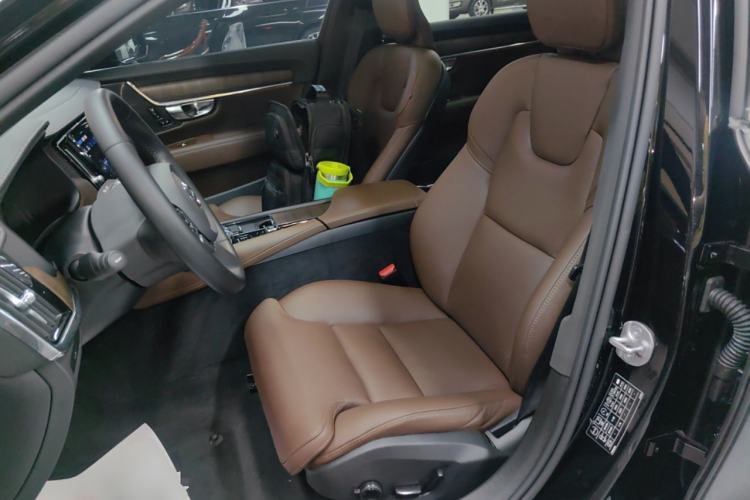Used Volvo S90 2023 B5 Zhiyuan Luxury Edition