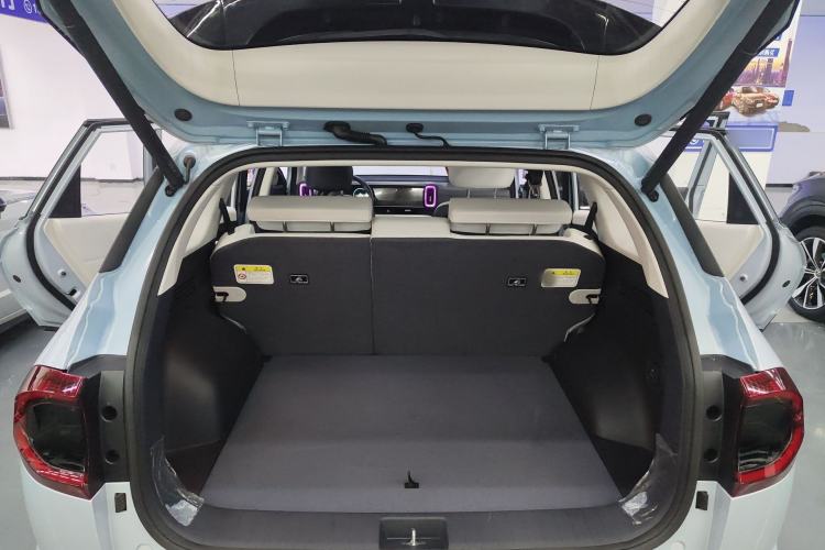 Used Hyundai ix35 2023 Musso 2.0L Flagship Edition TOP Trunk