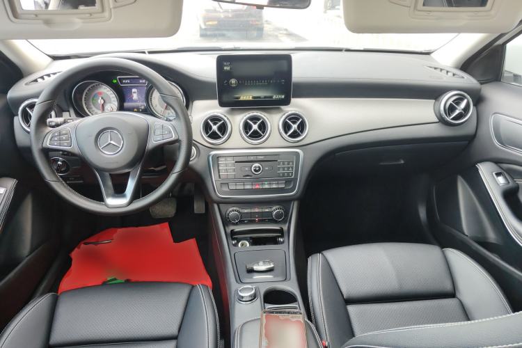 Used Mercedes-Benz GLA 2016 GLA 200 Fashion Model
