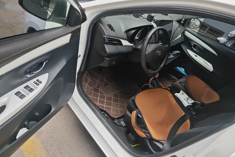 Used Toyota Vios 2016 1.5L Automatic ZhiZhen Xingyao Edition Driver Seat