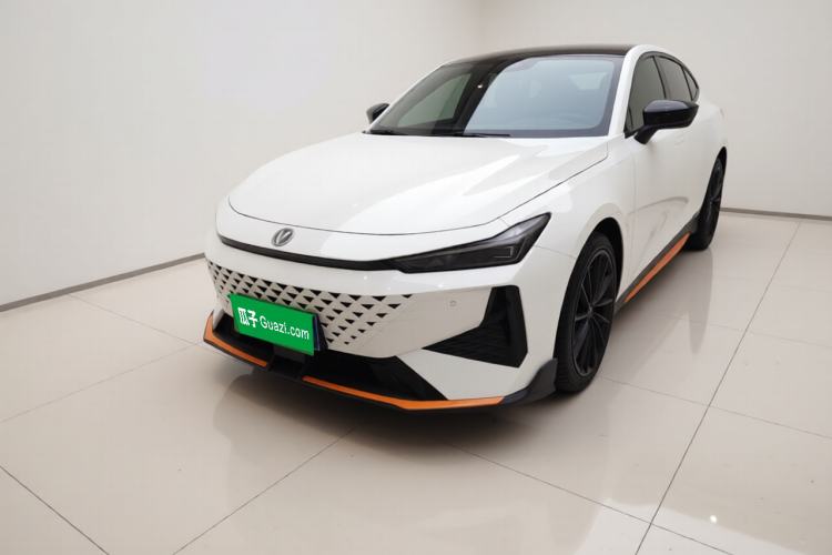 Used Changan UNI-V 2025 1.5T 500Bar Prestige Sporty Version