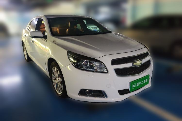 Used Chevrolet Malibu 2014 2.4L Automatic Luxury Edition Front Right 45 Deg